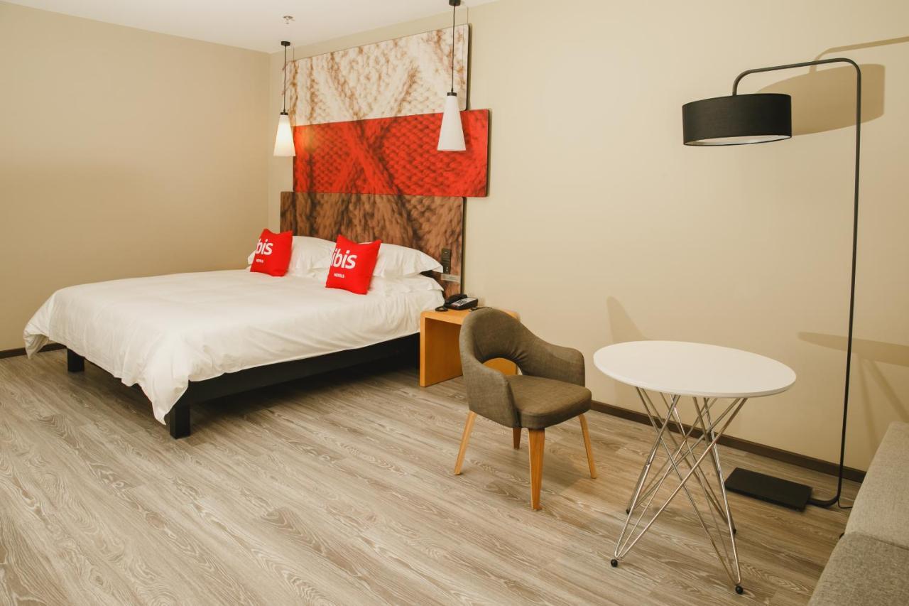 Ibis Haimen South Changjiang Rd Hotel Nantong Exterior photo